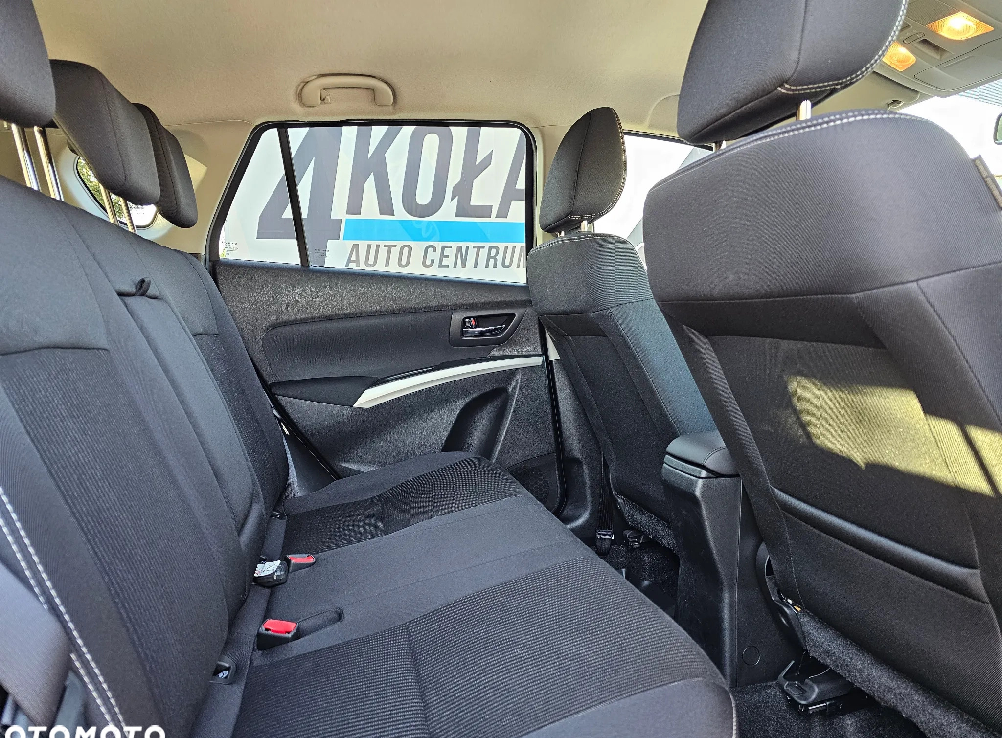 Suzuki SX4 S-Cross cena 64900 przebieg: 86000, rok produkcji 2017 z Słupsk małe 277